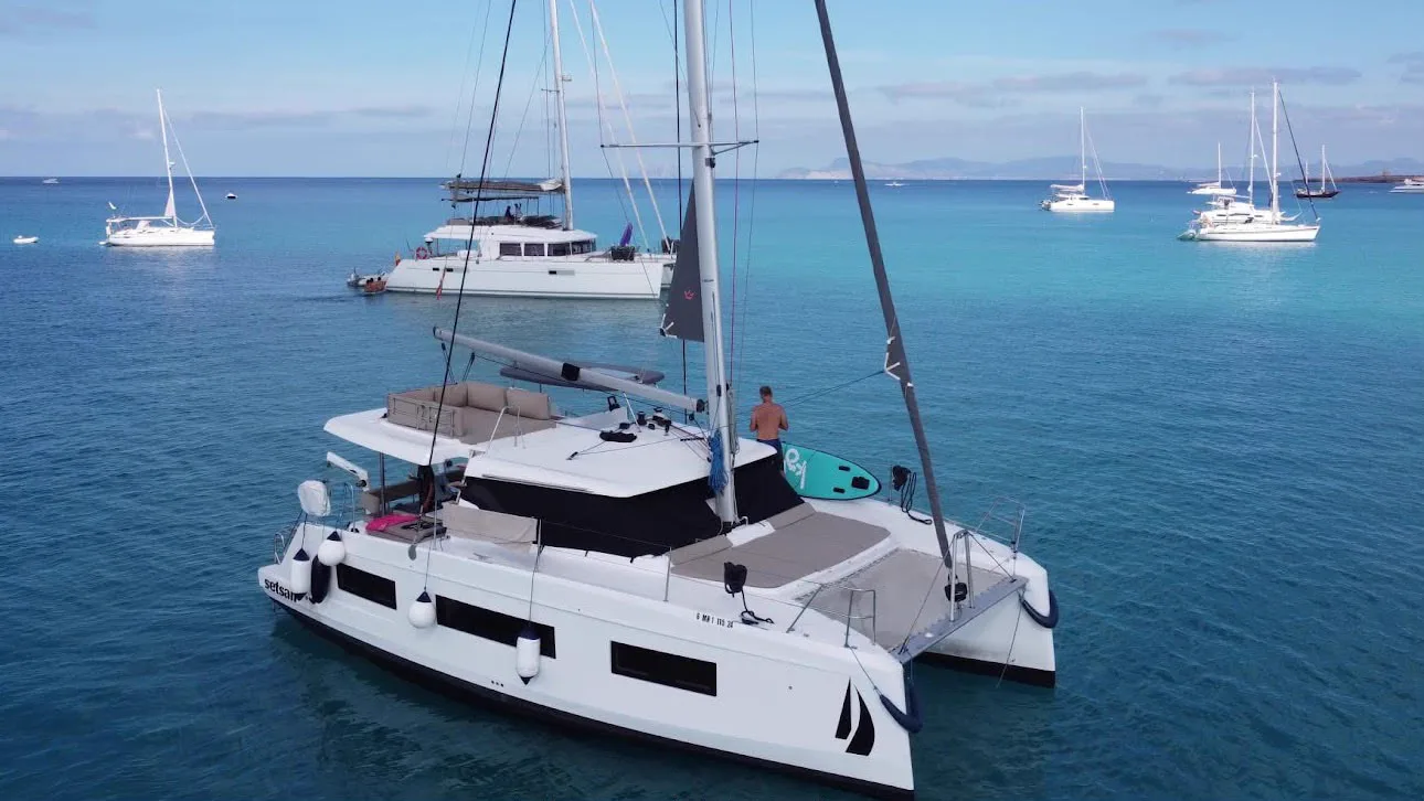 Catamarán Aventura 37 «Manalua» - foto 1